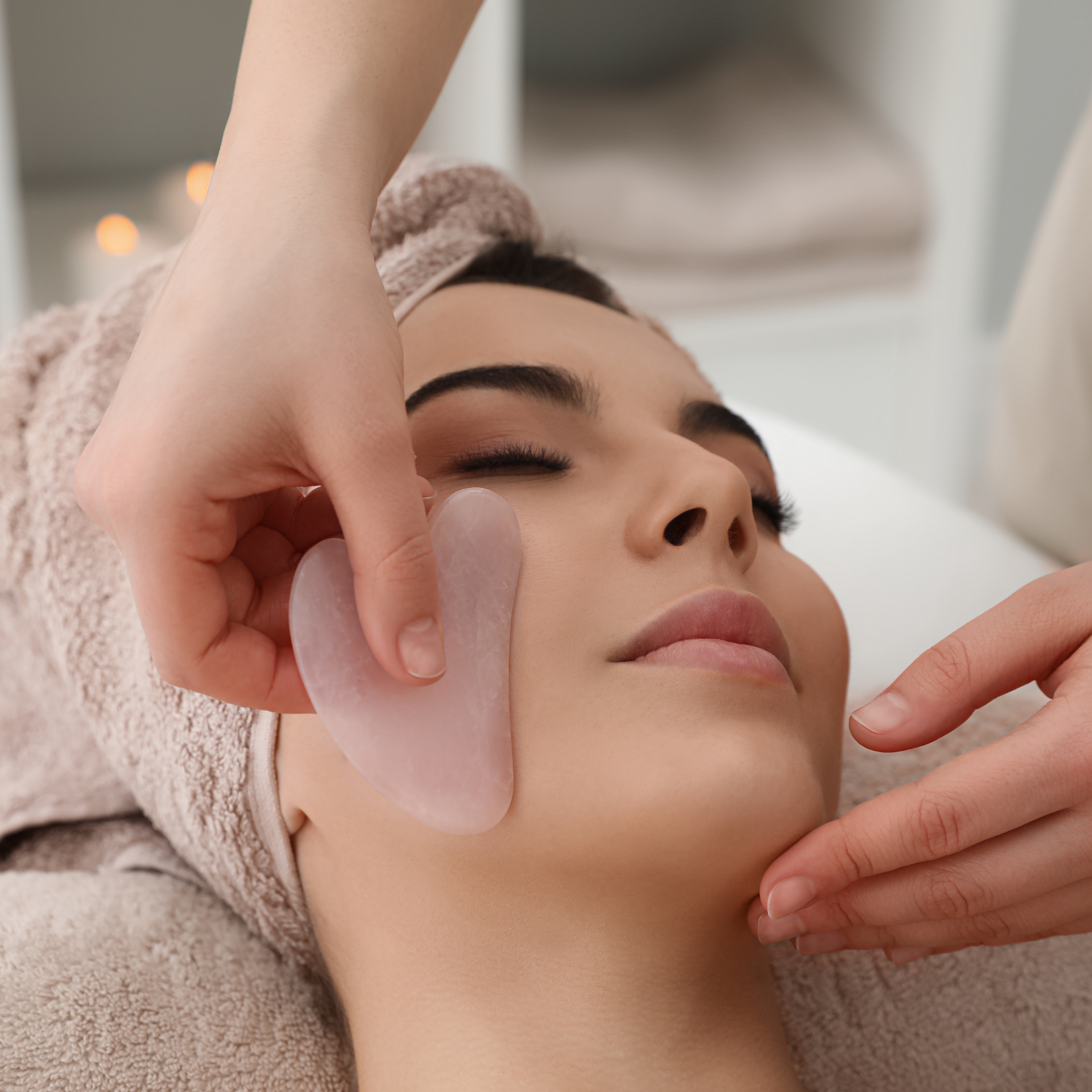 Gua Sha Ansikt – Lifting Massasje Verktøy i Quartz & Jade | Hudpleie Norge