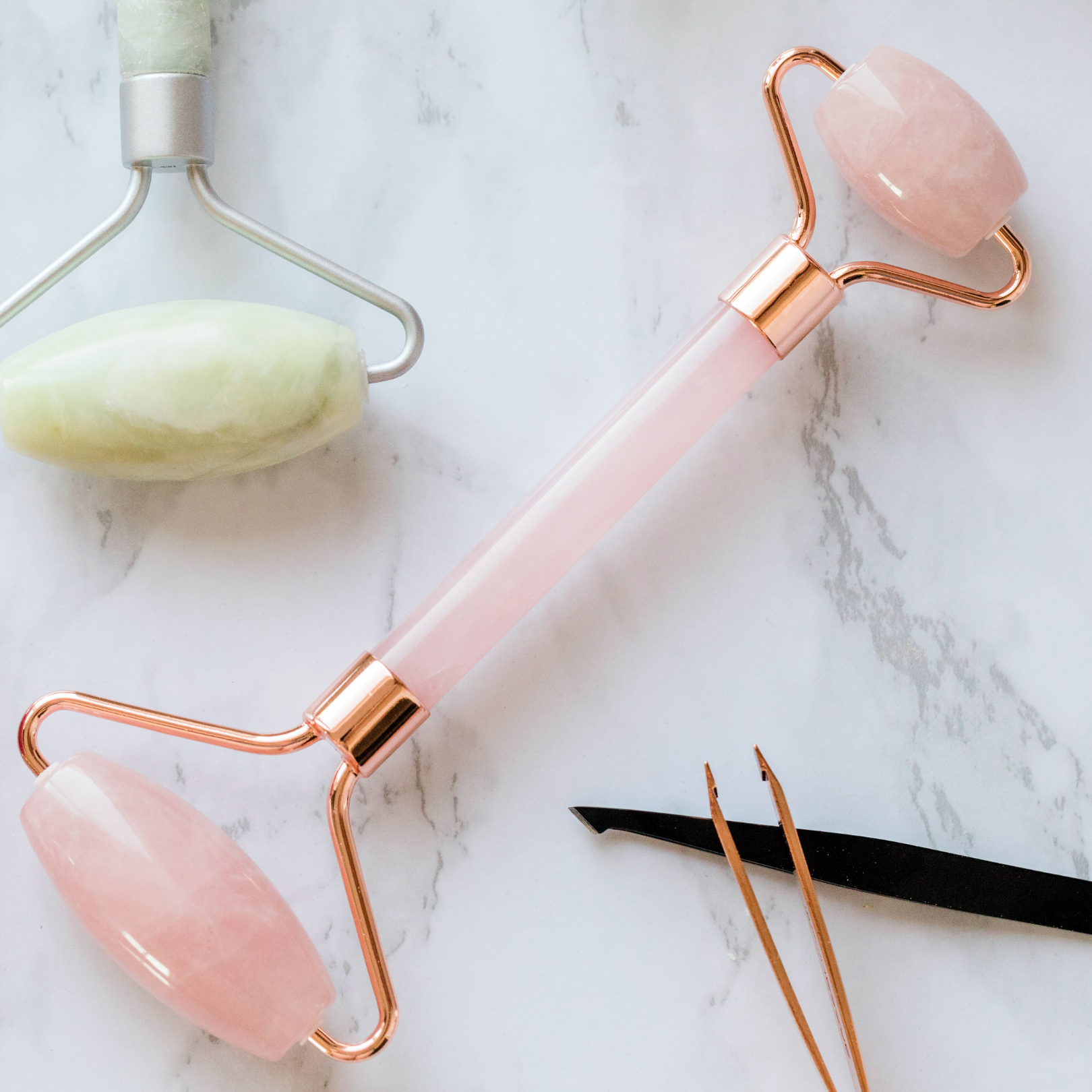 Gua Sha Ansikt – Lifting Massasje Verktøy i Quartz & Jade | Hudpleie Norge